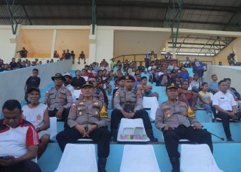 Ribuan Penonton Padati Bupati Alor Cup 2025, Polres Alor Siagakan Ratusan Personel Jaga Keamanan